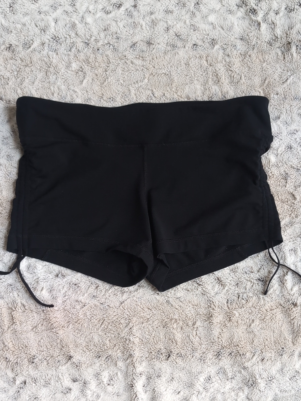 GapBody Adjustable Ruched Side Shorts